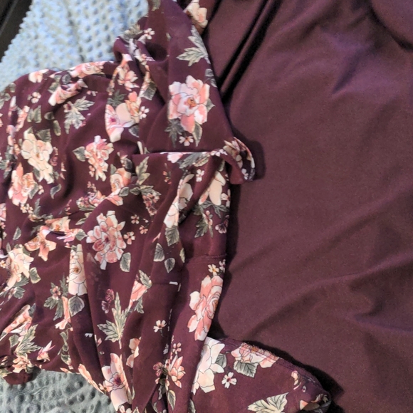 Torrid maroon floral dress halter off shoulder size 16 - Picture 4 of 4